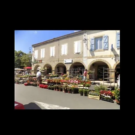 No. 5 * Plaisance (Gers)