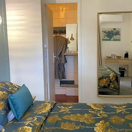 No. 5 Bed & Breakfast Plaisance (Gers)